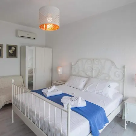 White Blue Luxury 1 Apartamento Pefkali
