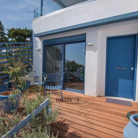 White Blue Luxury 1 公寓 Pefkali