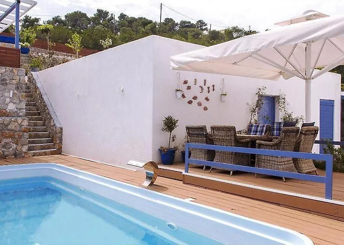 White Blue Luxury 1 * Pefkali