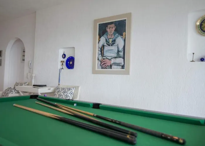 White Blue Luxury 1 * Pefkali