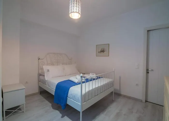 White Blue Luxury 1 * Pefkali