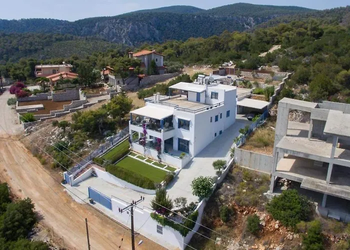 White Blue Luxury 1 * Pefkali